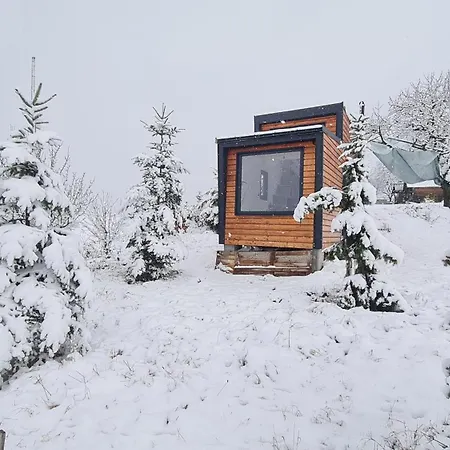 Tiny House Pod Tresni Villa Kaznejov Exterior photo