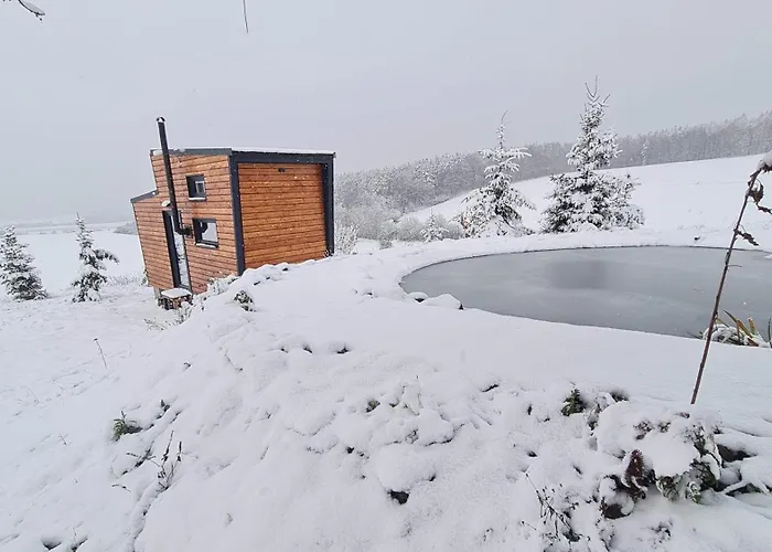 Tiny House Pod Tresni
